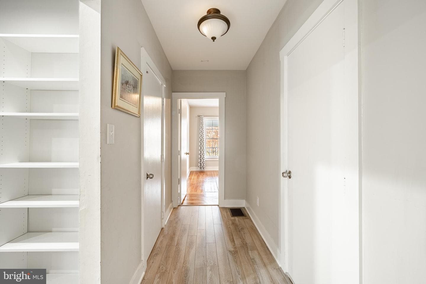 530 Richards Road photo 13