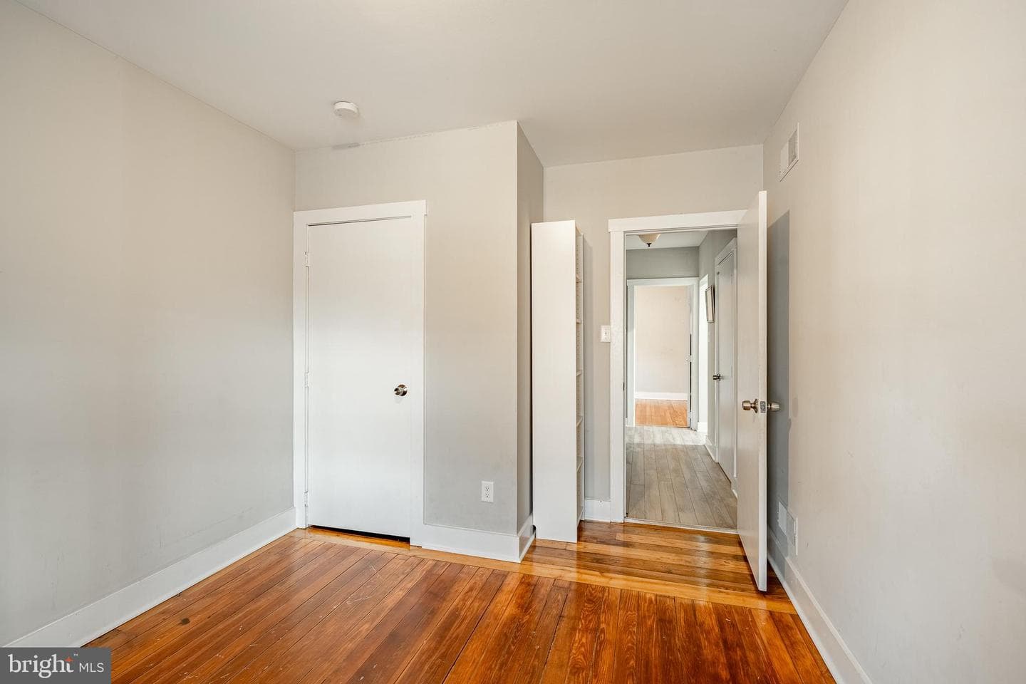 530 Richards Road photo 16