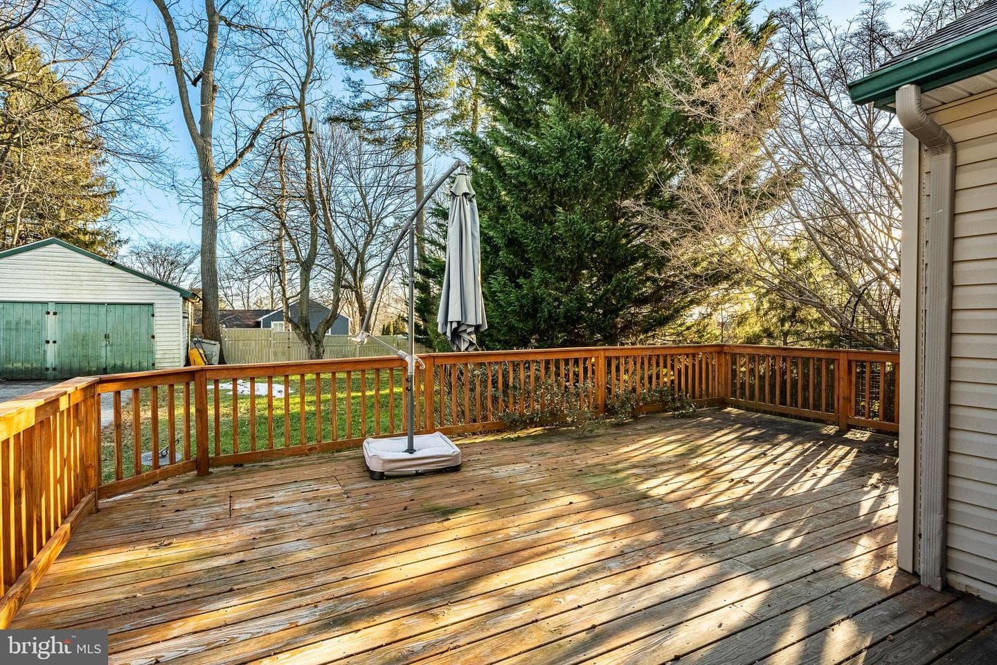530 Richards Road photo 27