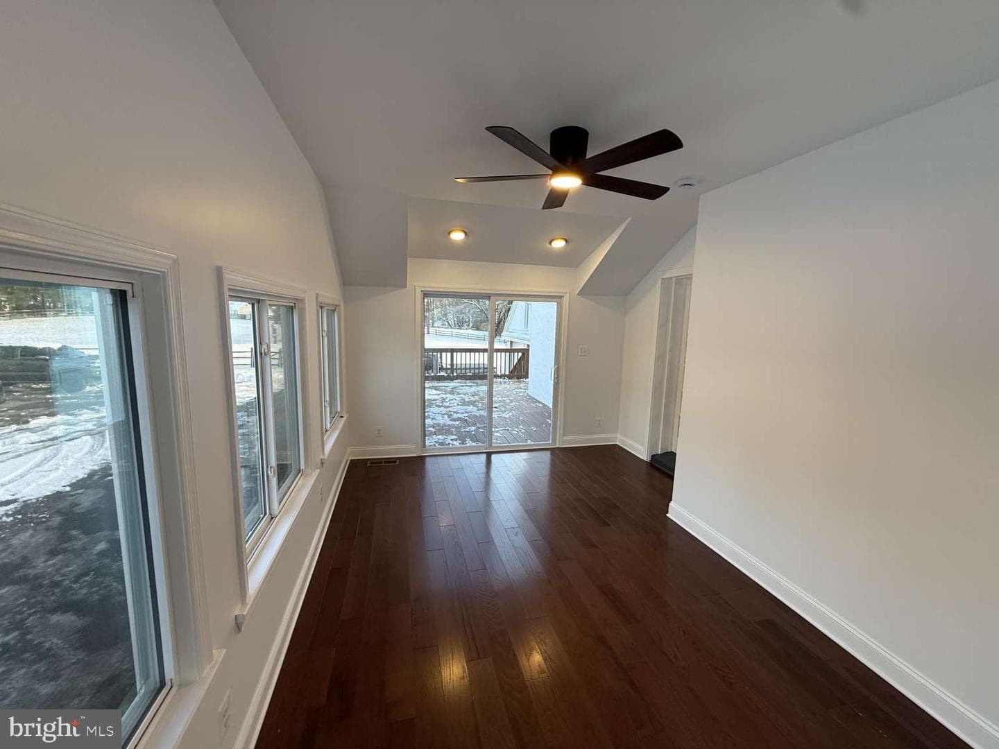 546 W Boot Road photo 18