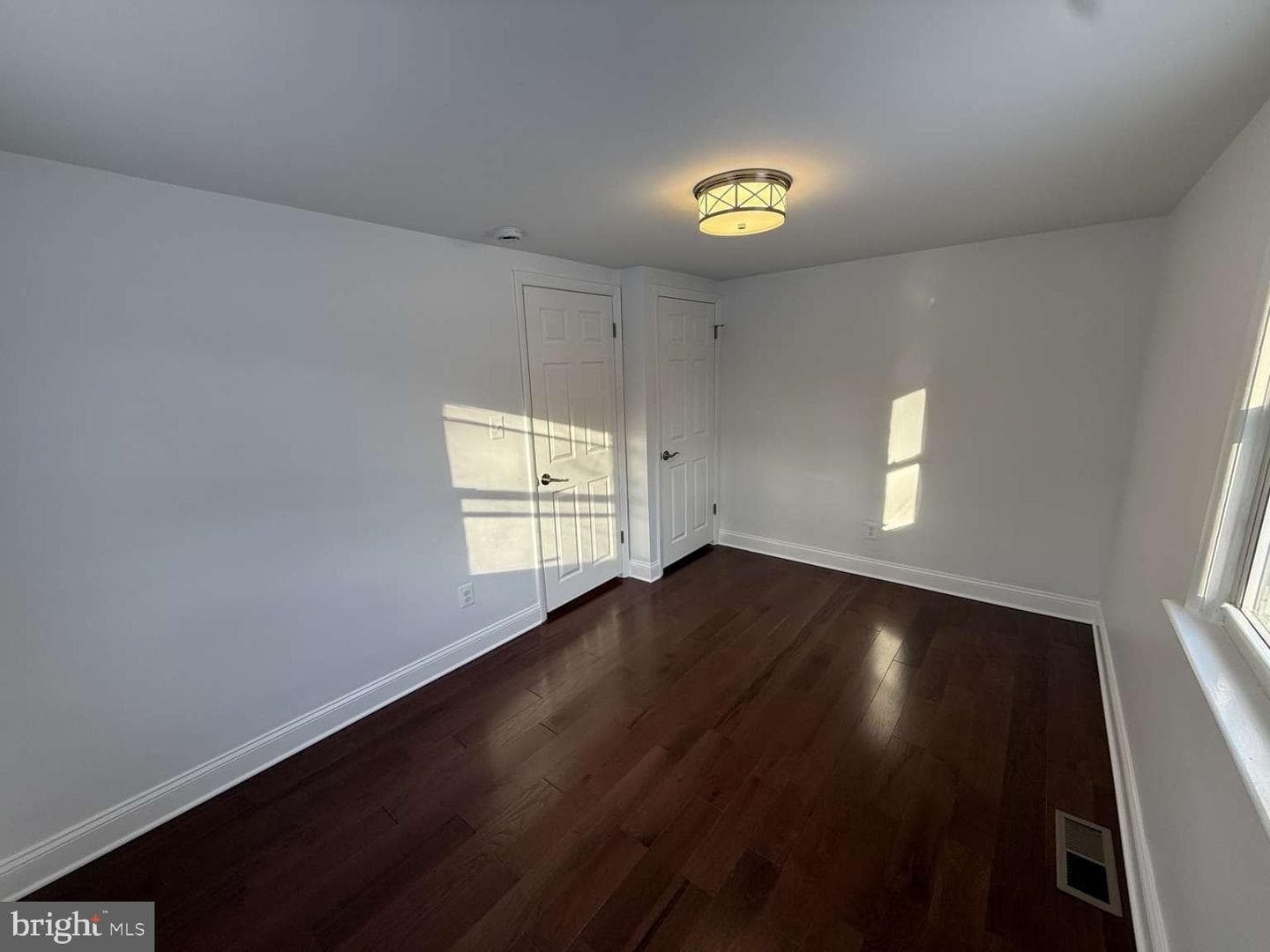 546 W Boot Road photo 25