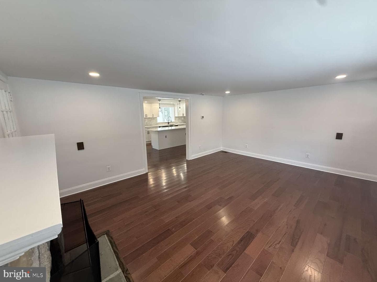 546 W Boot Road photo 9