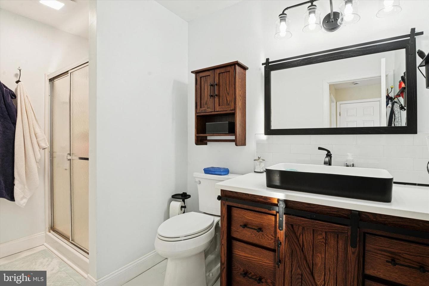 815 Chestnut Hill Road photo 15