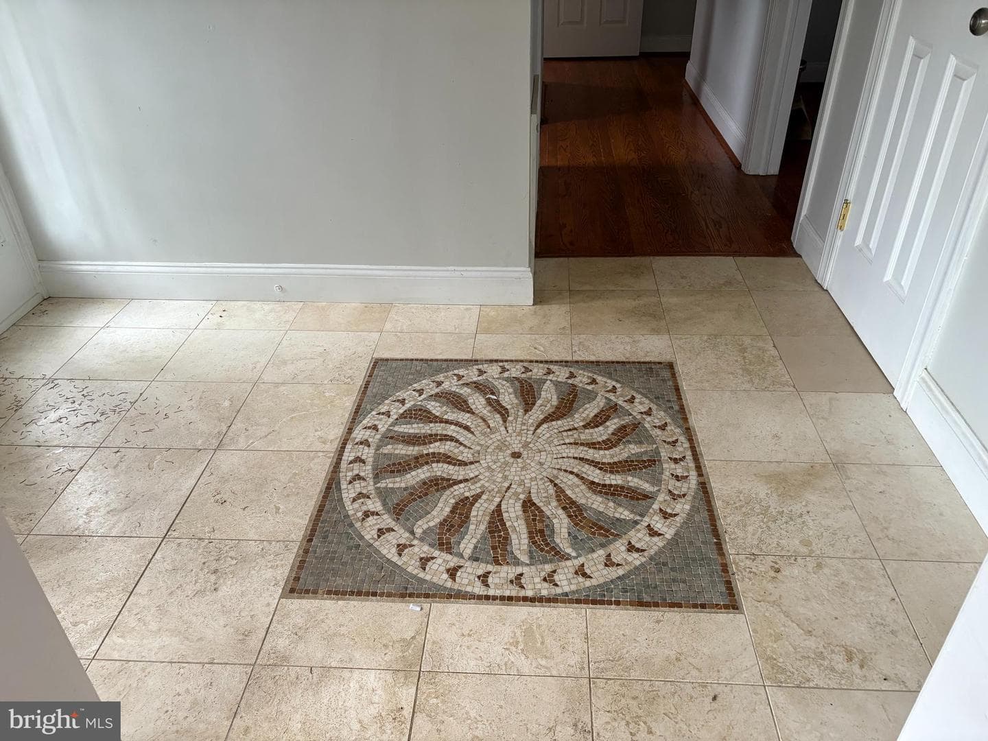 58 Laurel Circle photo 7