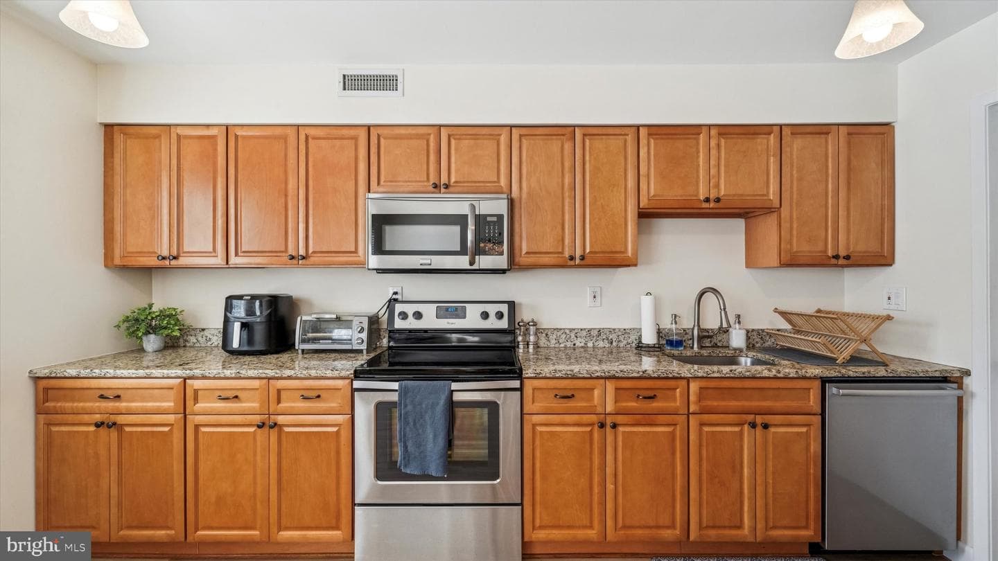 148 Chester Court #335 photo 7