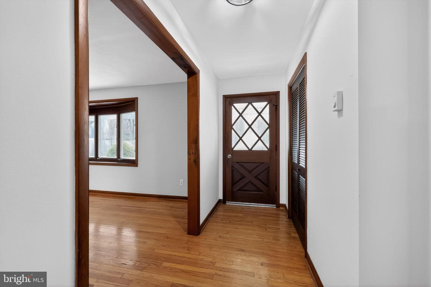 54 Hannum Drive photo 8