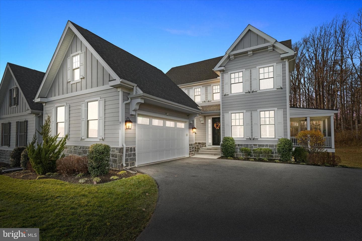 211 Daylesford Court photo 3