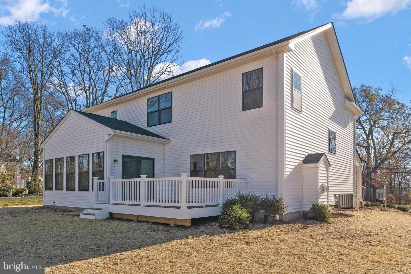 108 Ferry Lane photo 28