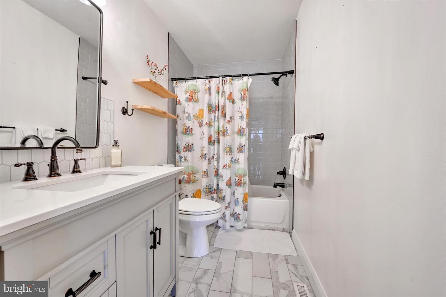 119 Turnberry Drive photo 28