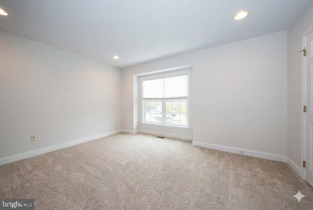 11 Ashtree Lane photo 35