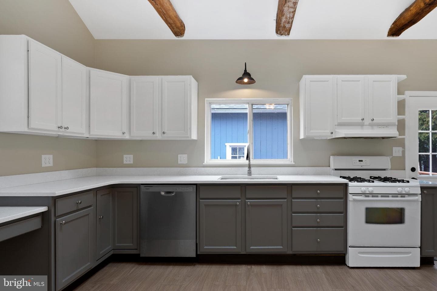 122 Garris Road photo 13