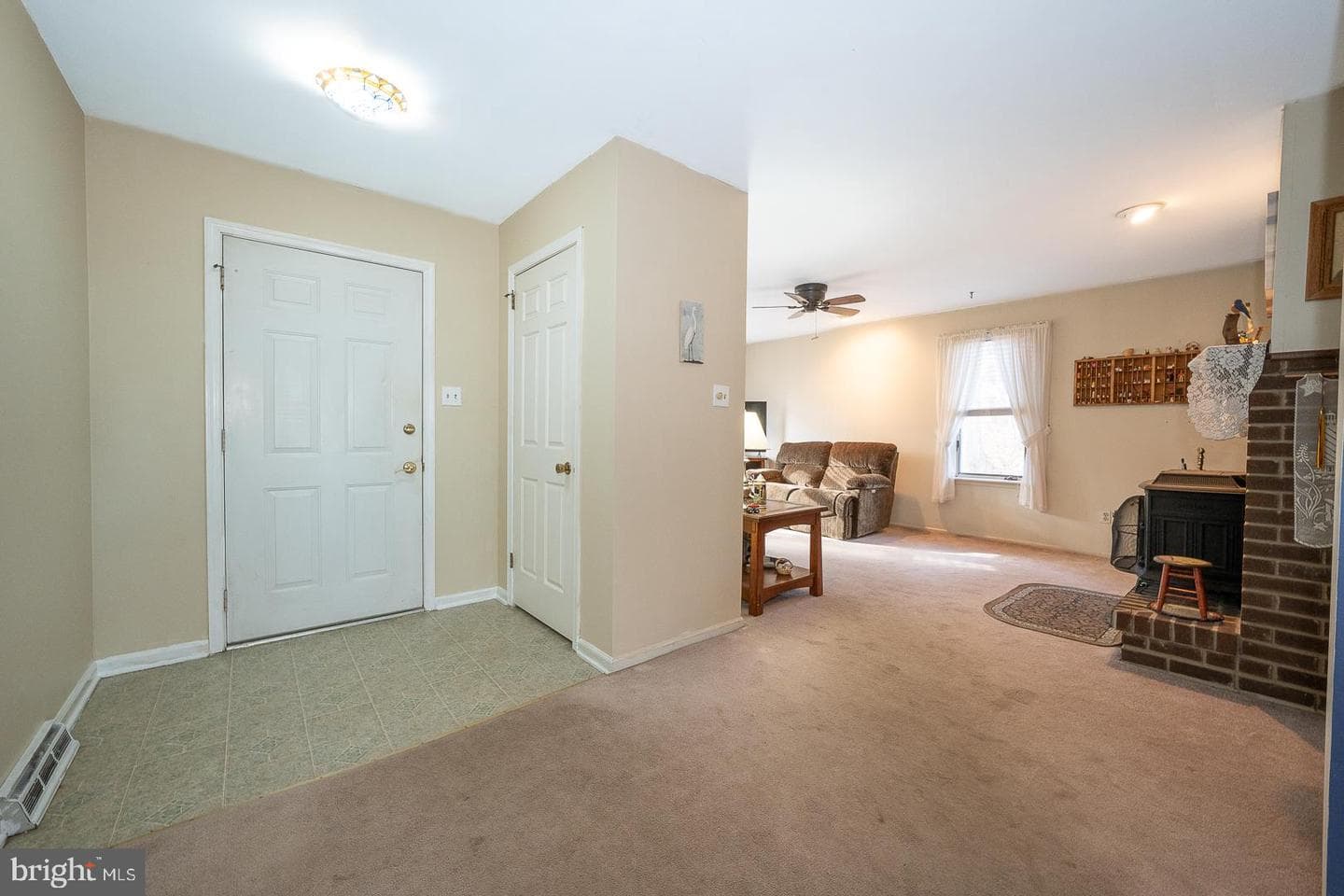 192 Maryhill Road photo 3