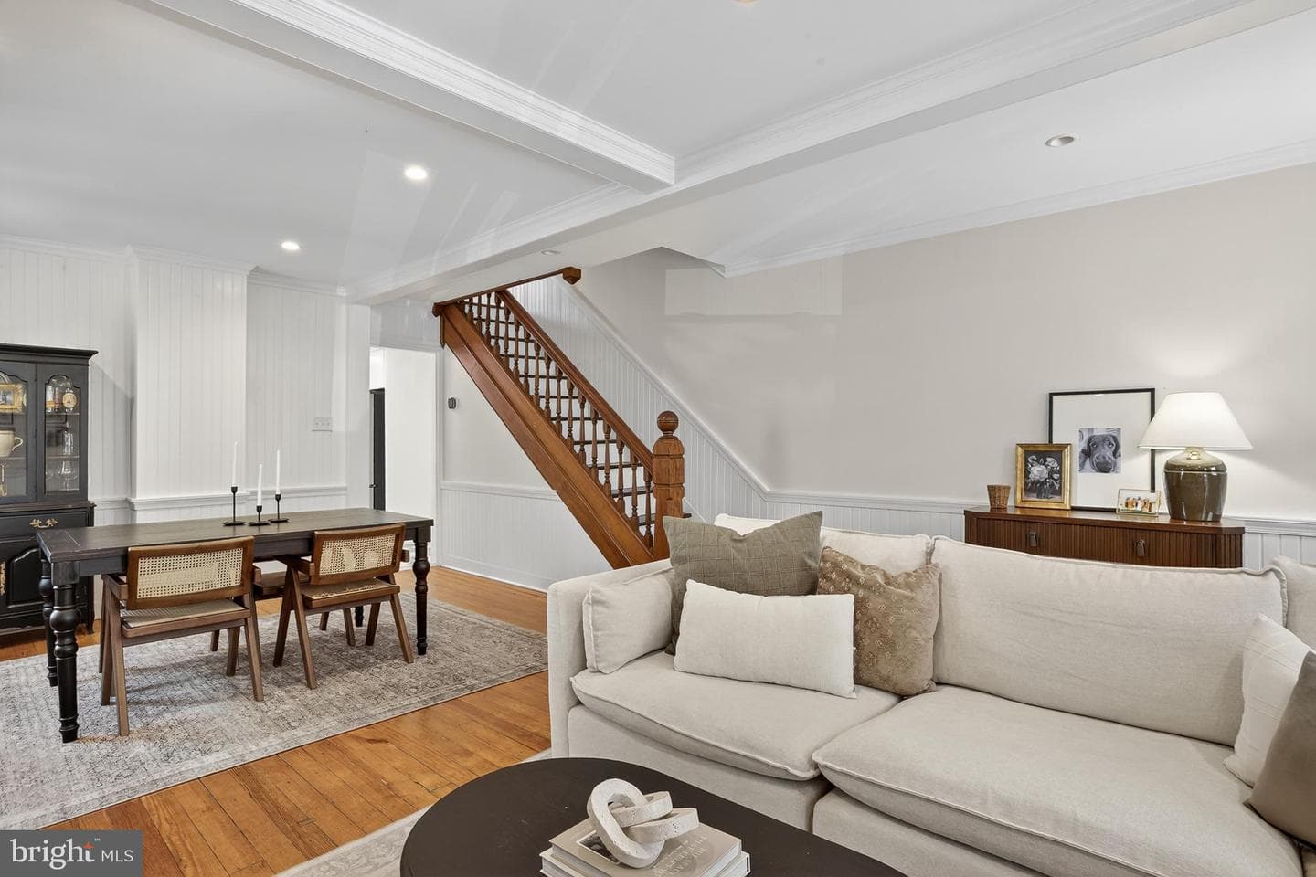 229 W Union Street photo 9