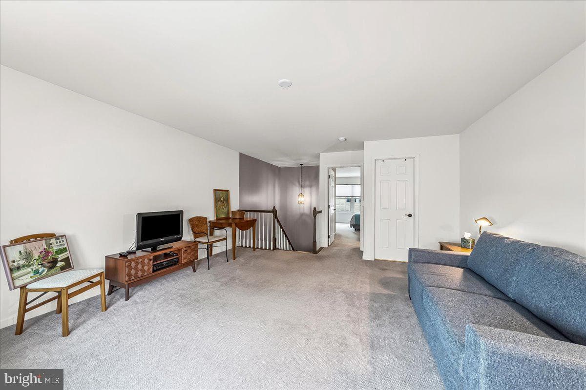 254 Honeycroft Boulevard photo 24