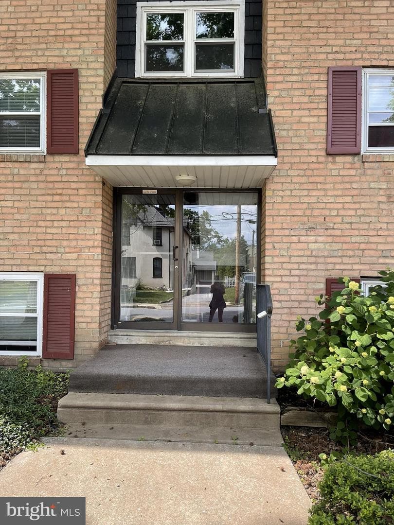 335 E Lancaster Avenue #a-10 photo 2