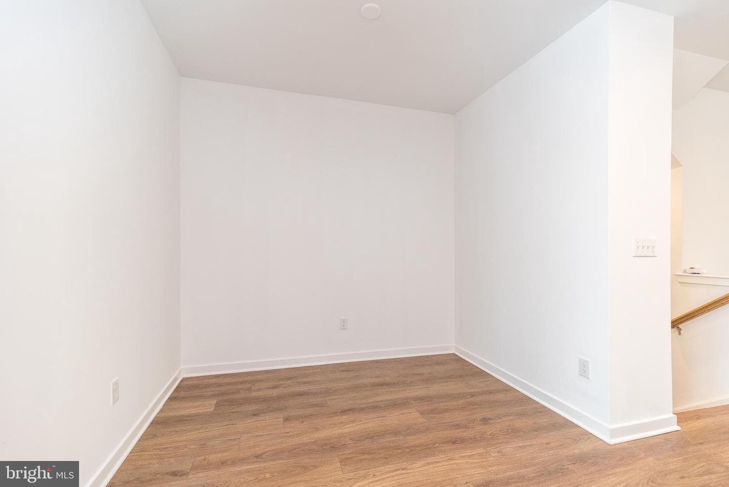 910 Magnolia Lane photo 27