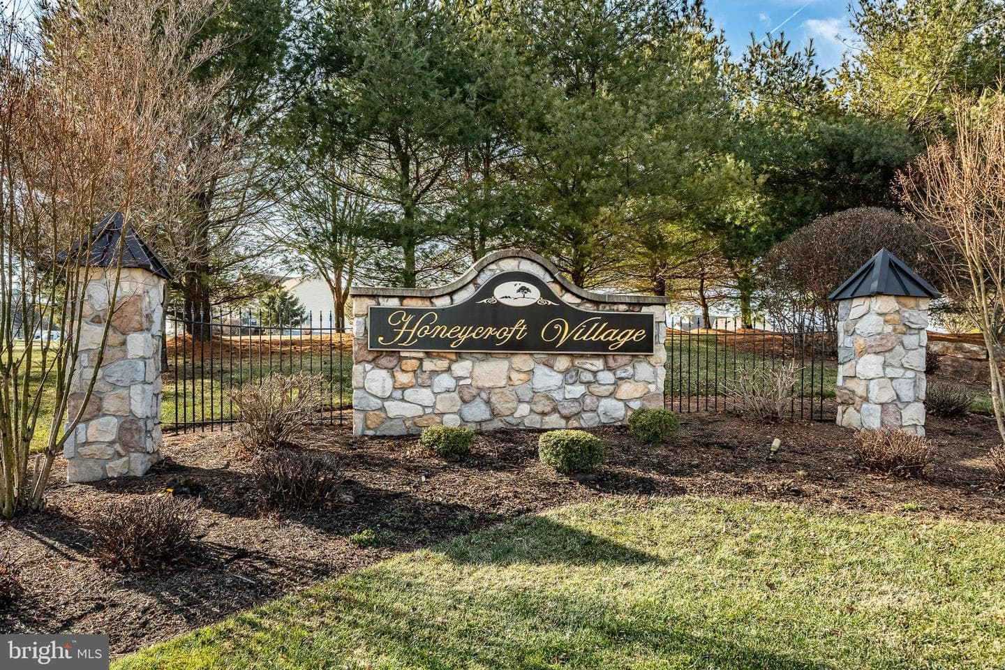 435 Laurel Ridge Path photo 5