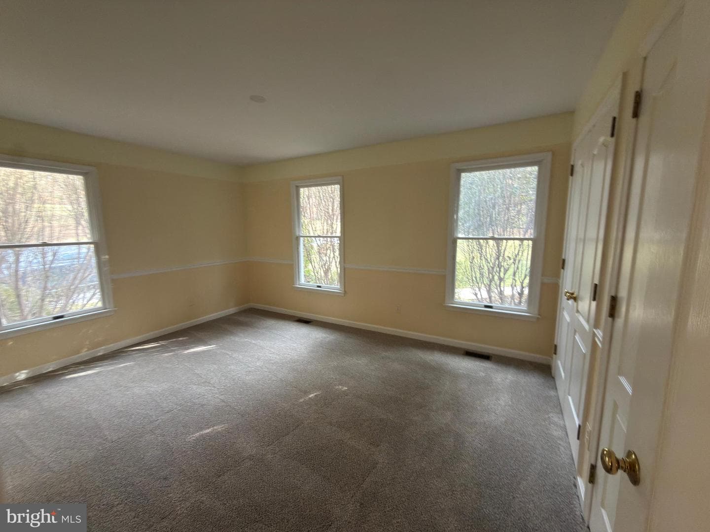 839 Frank Road photo 21