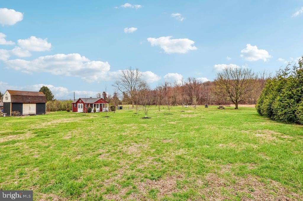23 W Conestoga Road photo 55