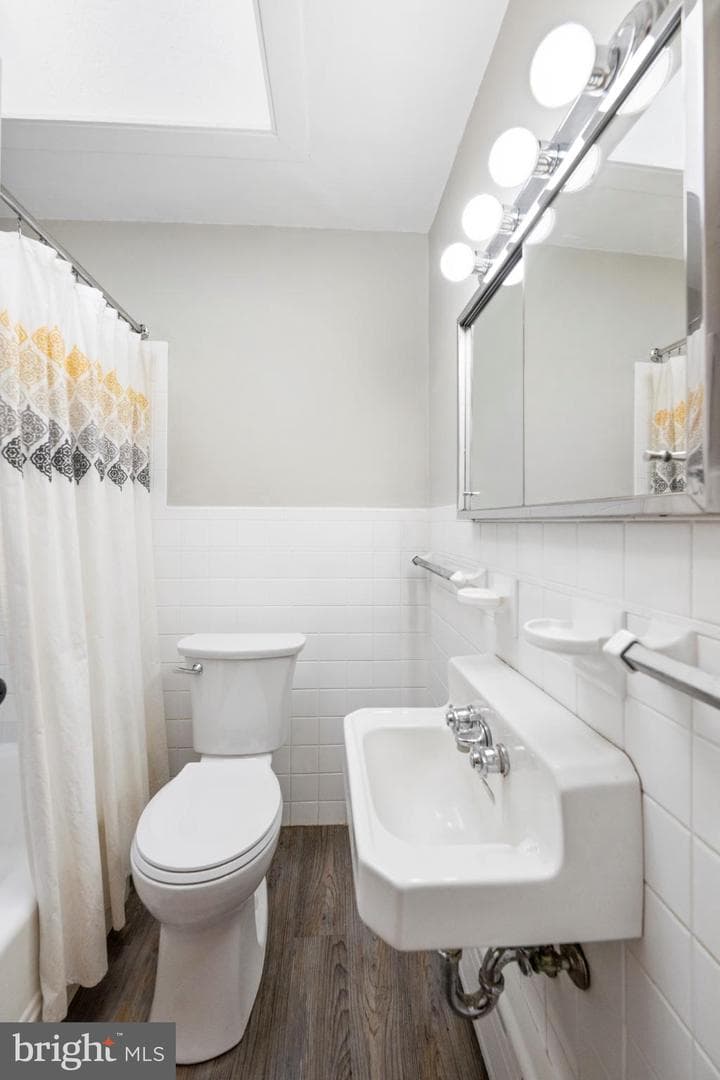 307 4th Avenue photo 20