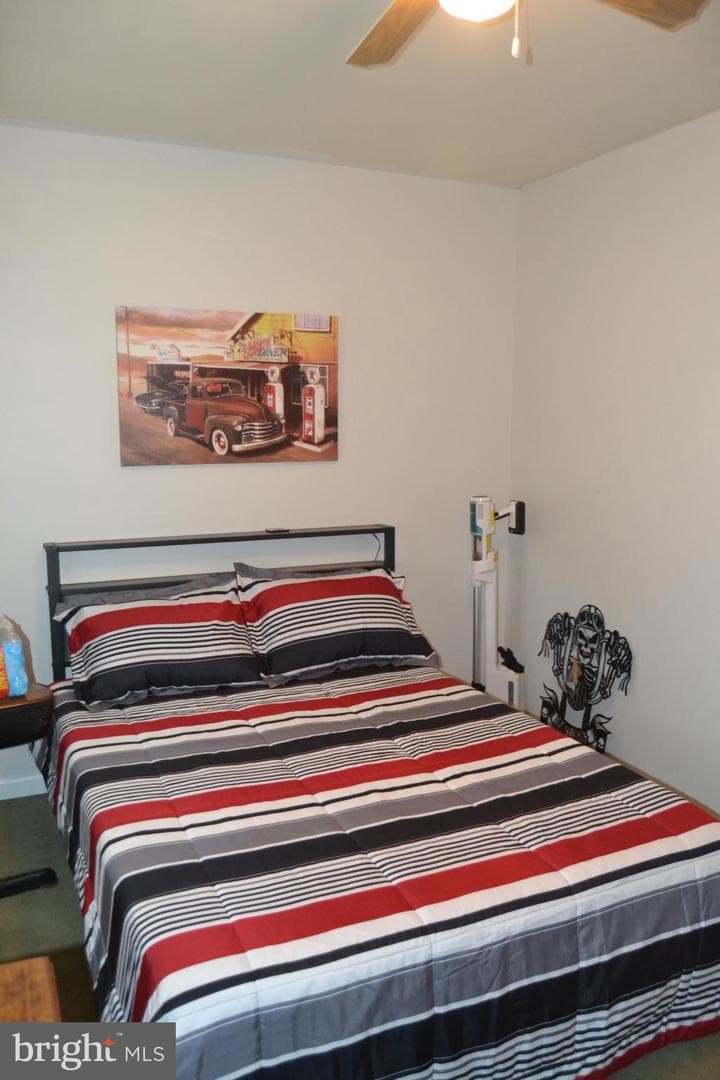 686 State Road photo 15