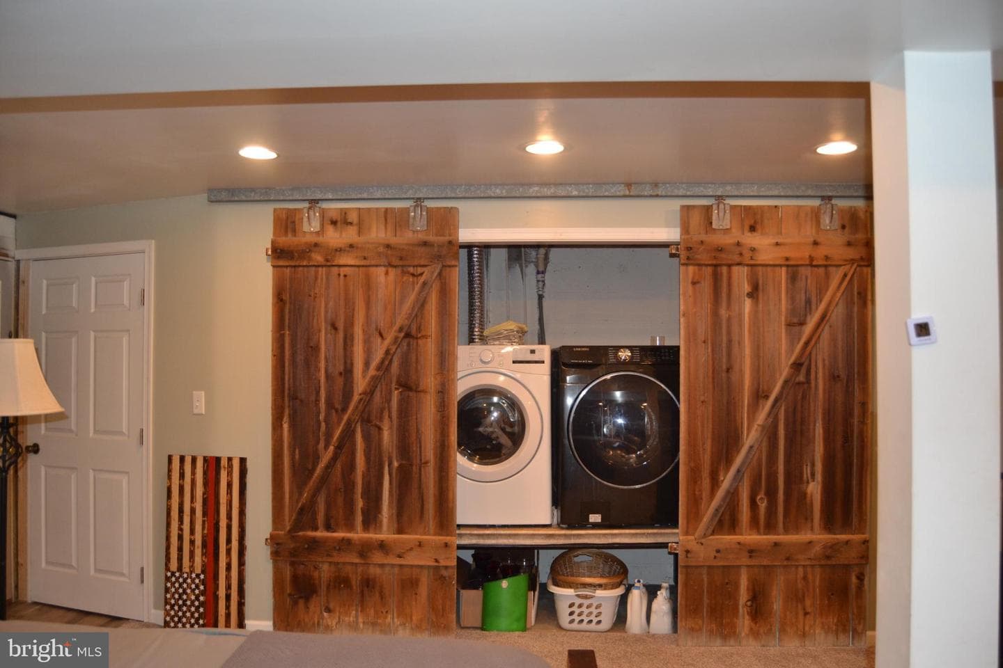 686 State Road photo 21