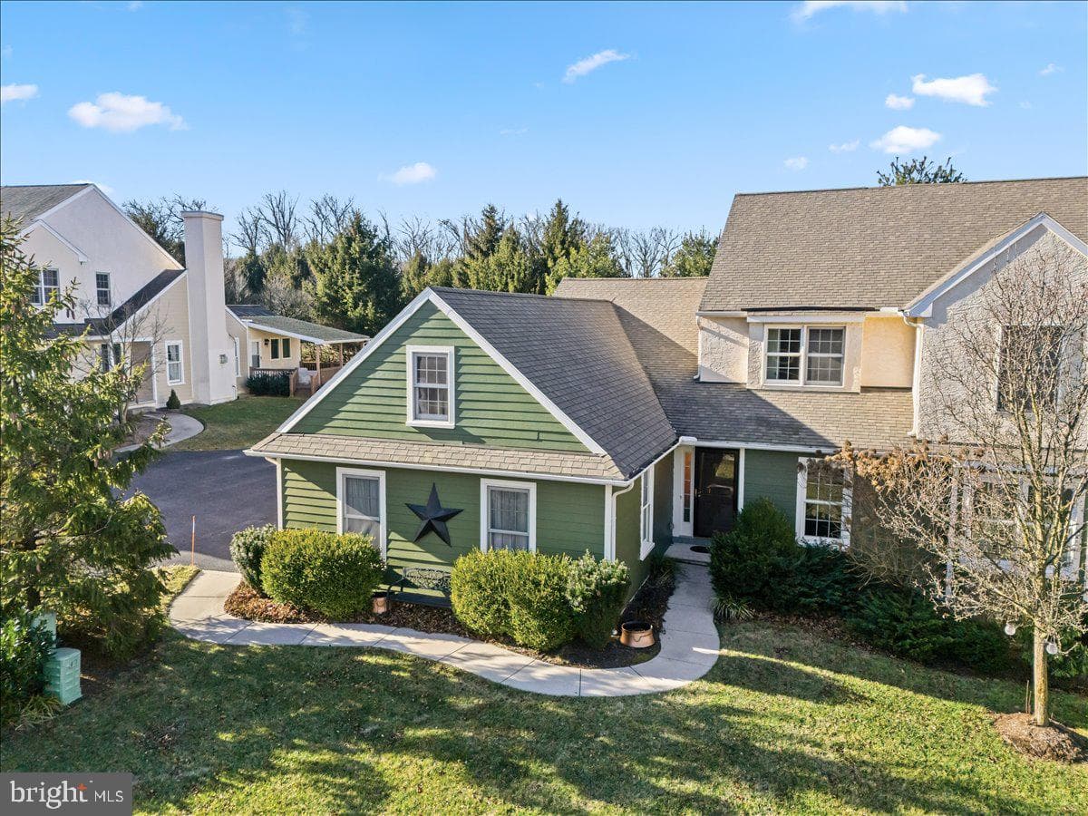 9 Parkside Drive photo 2