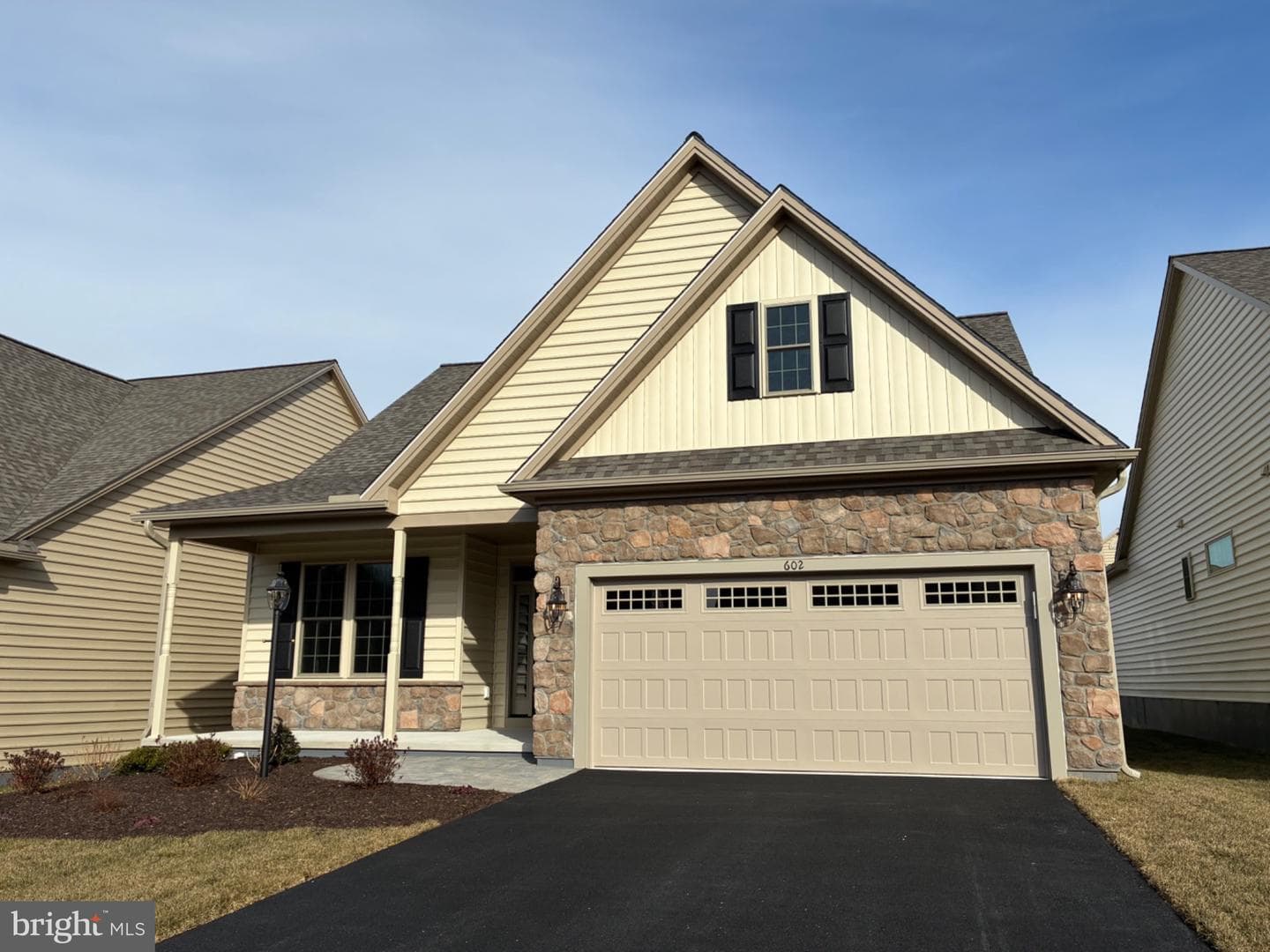 602 Greenbriar Path
