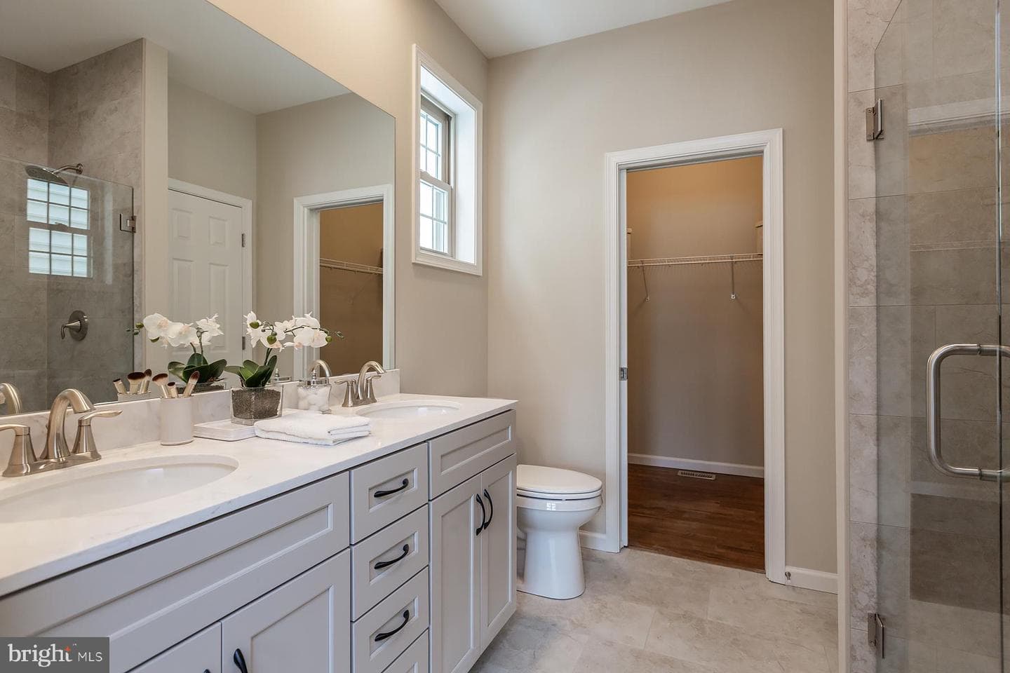 602 Greenbriar Path photo 18