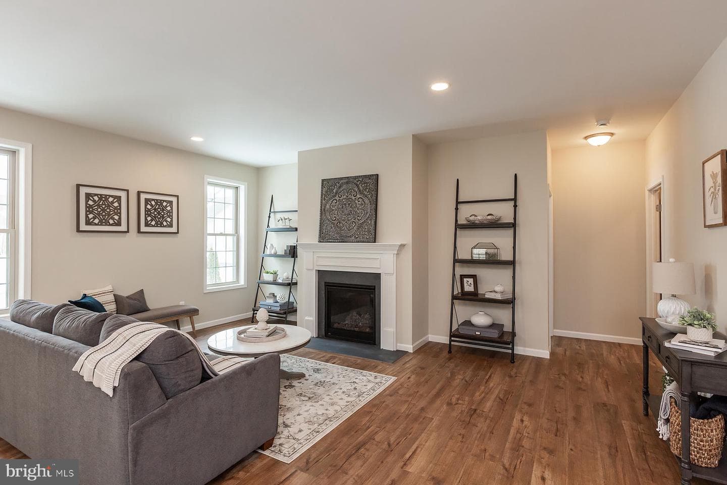 602 Greenbriar Path photo 6