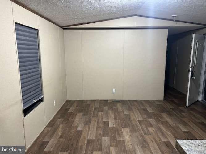97 Keystone Court photo 5