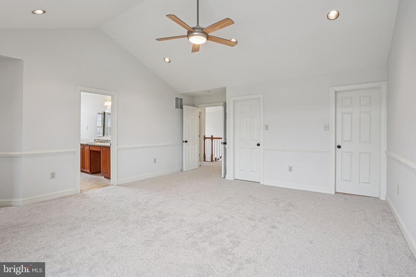 82 Granville Way photo 36