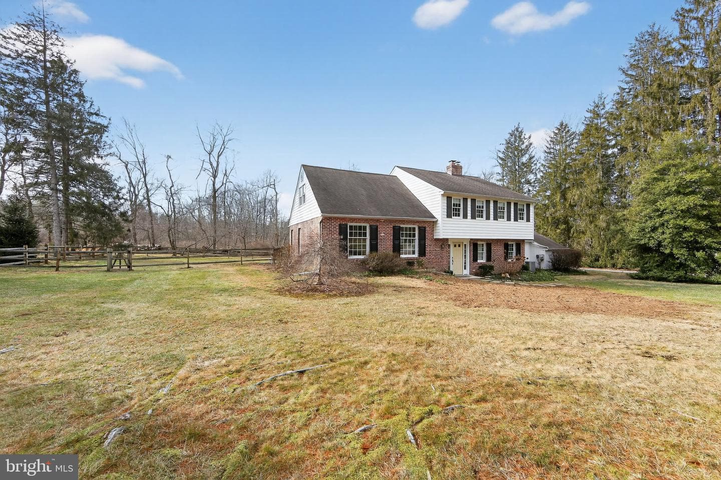 850 Farragut Road photo 2