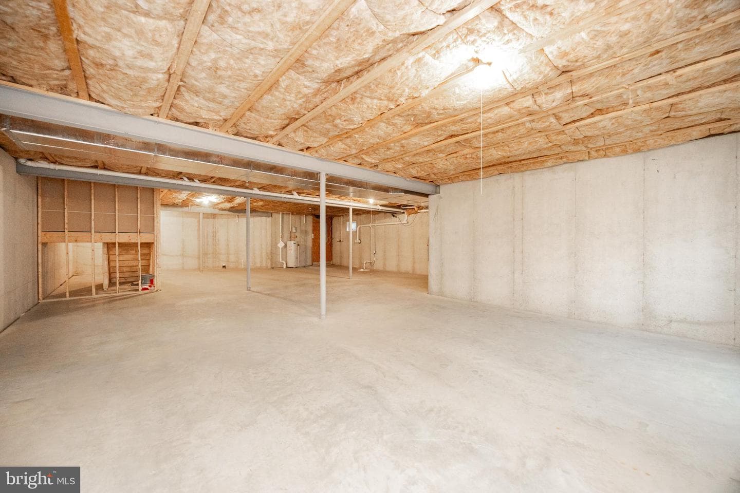 136 Honeycroft Boulevard photo 37
