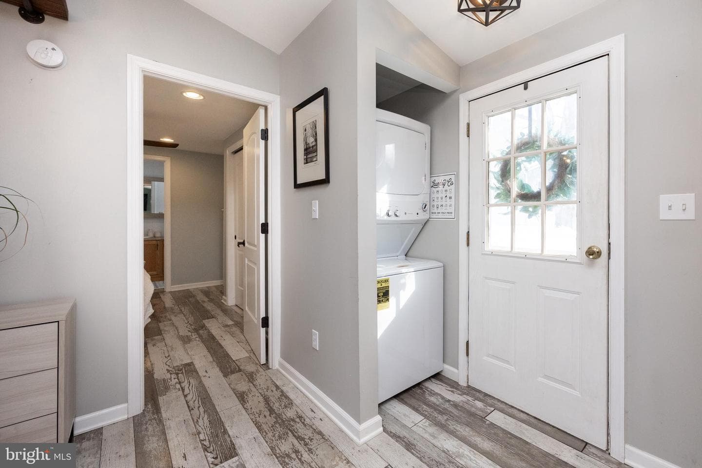 1524 Jonathan Road photo 11