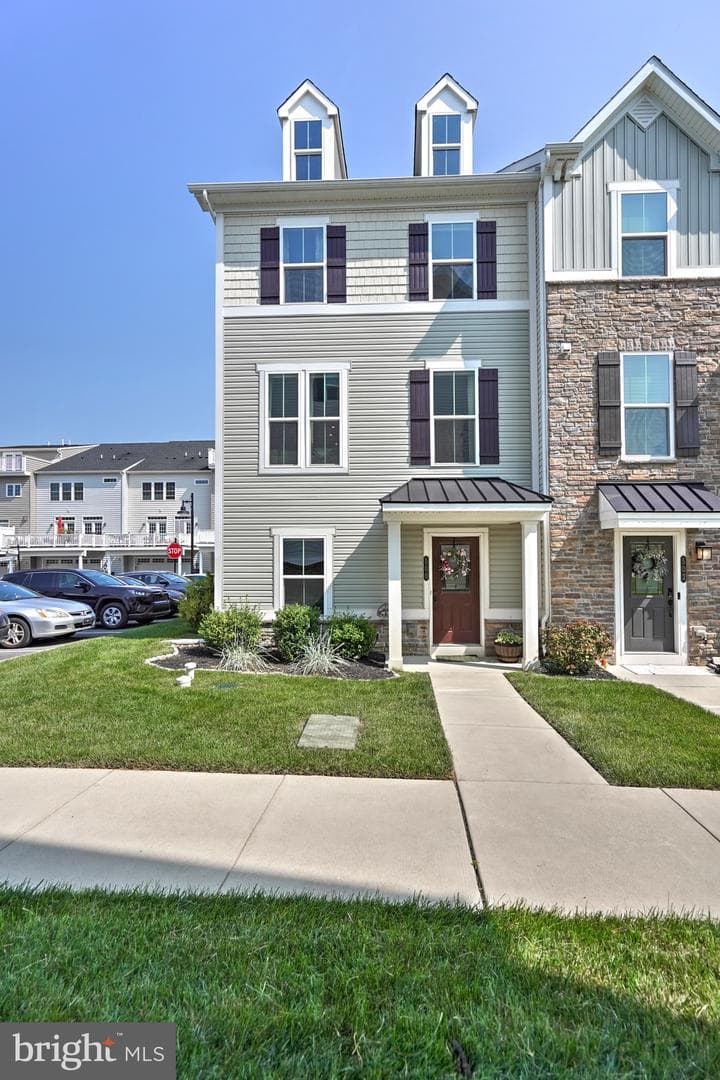 500 Sapphire Drive photo 1