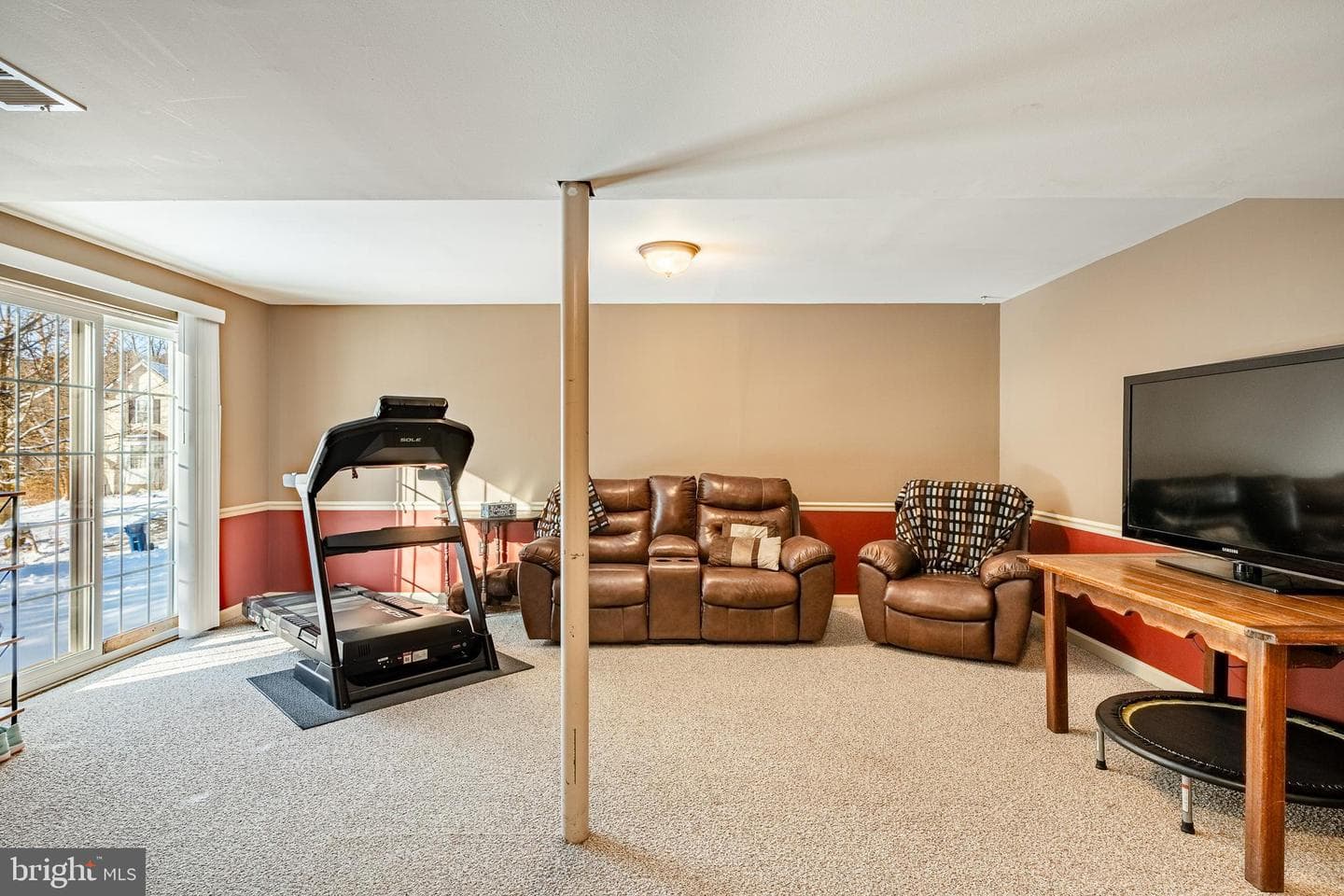 300 Revere Court photo 23