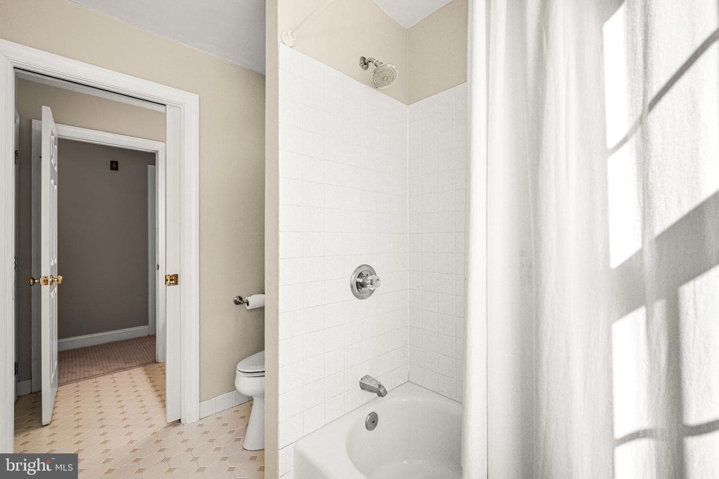 3 Greenstone Way photo 46