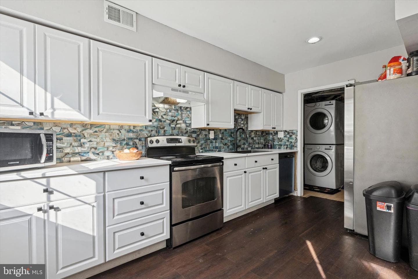 83 Brighton Court #306 photo 10