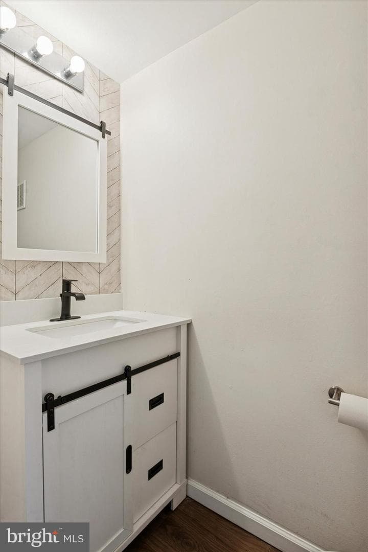 83 Brighton Court #306 photo 12