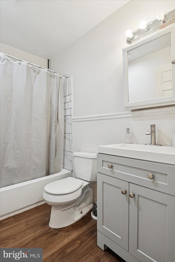 83 Brighton Court #306 photo 14