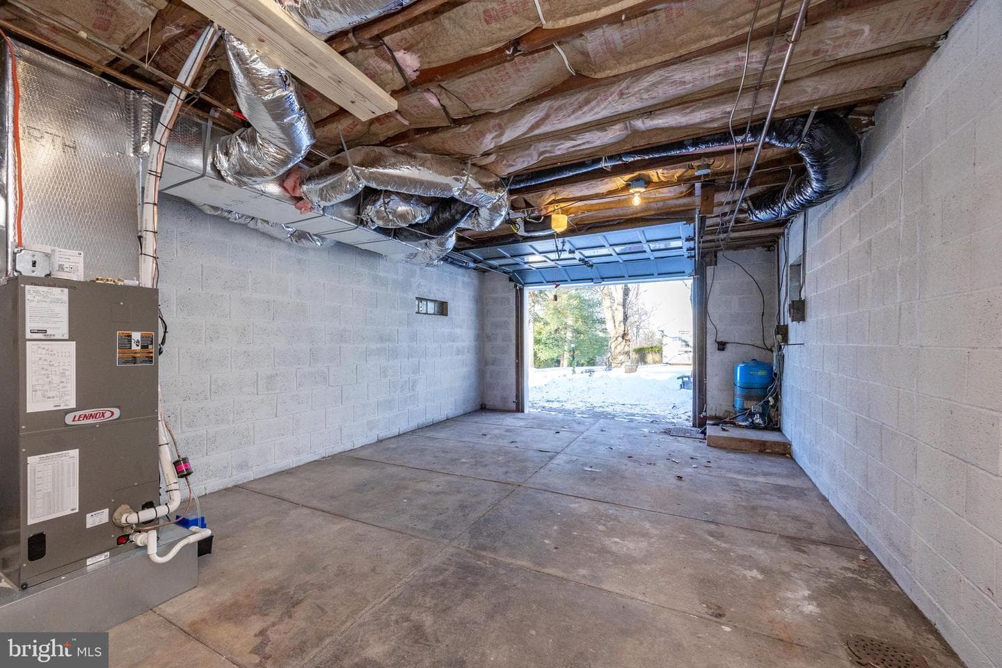 110 Merlin Road photo 29