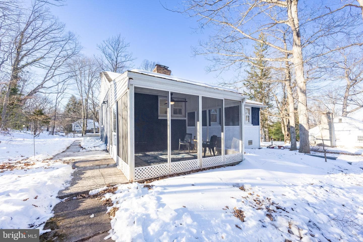 110 Merlin Road photo 32