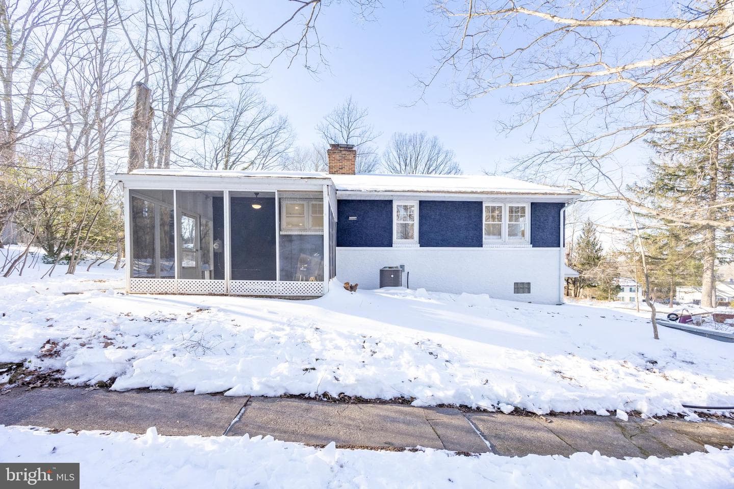 110 Merlin Road photo 33