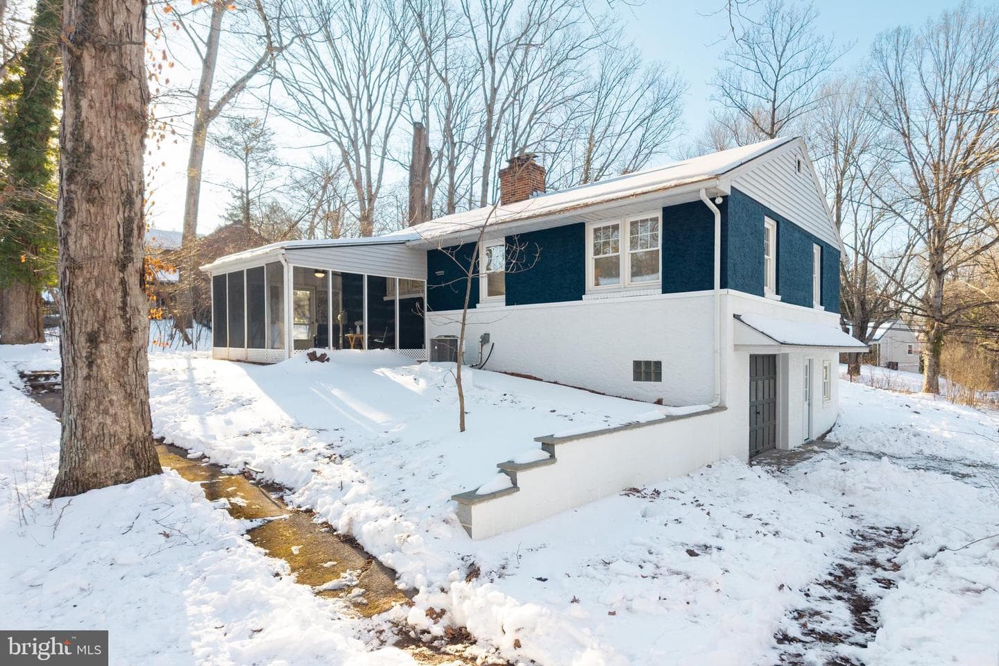 110 Merlin Road photo 37
