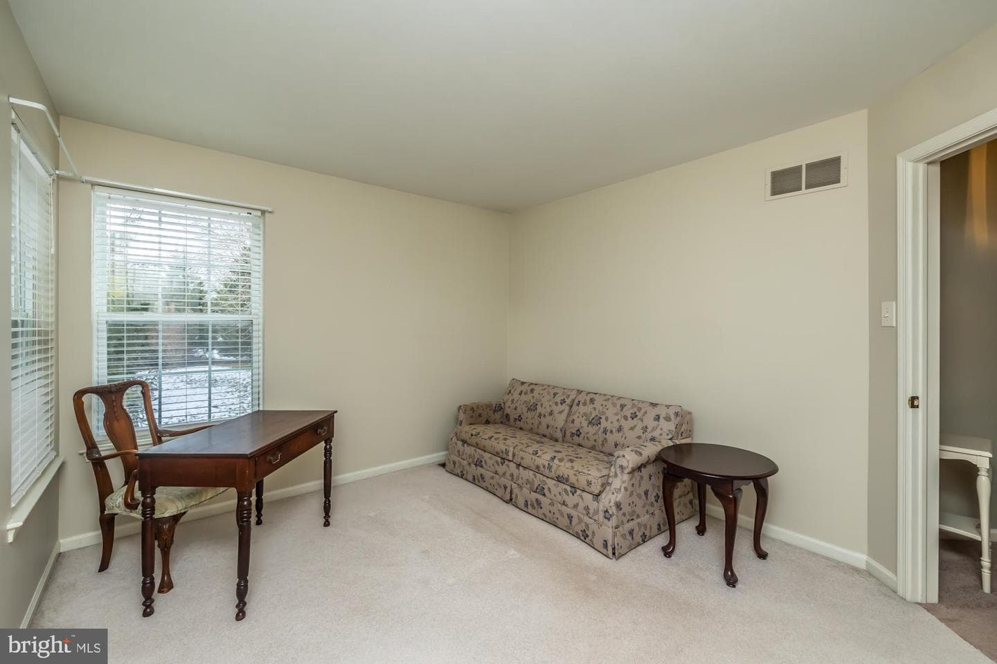 1148 Ashbridge Road photo 34