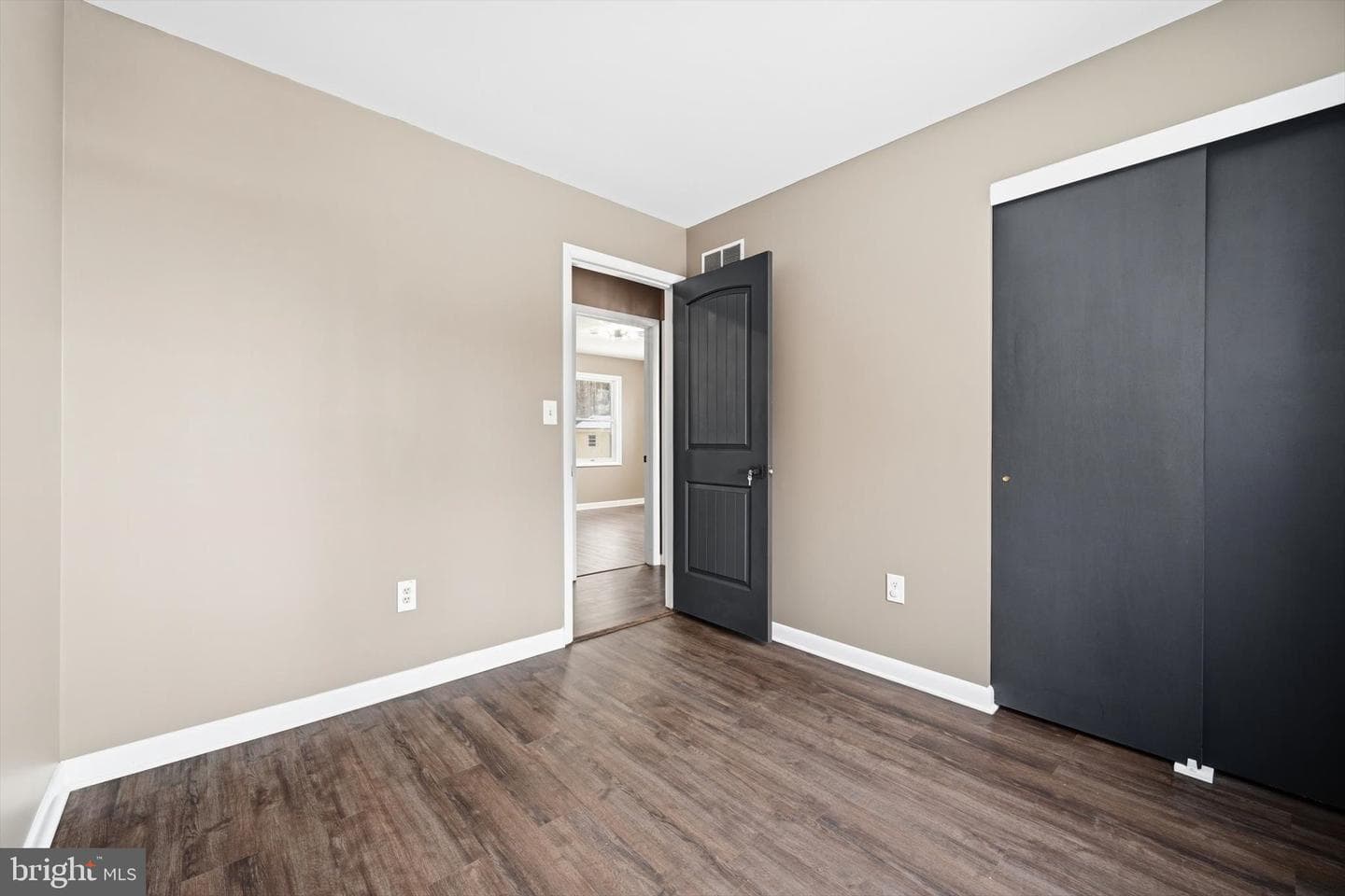 294 Cambridge Road photo 15