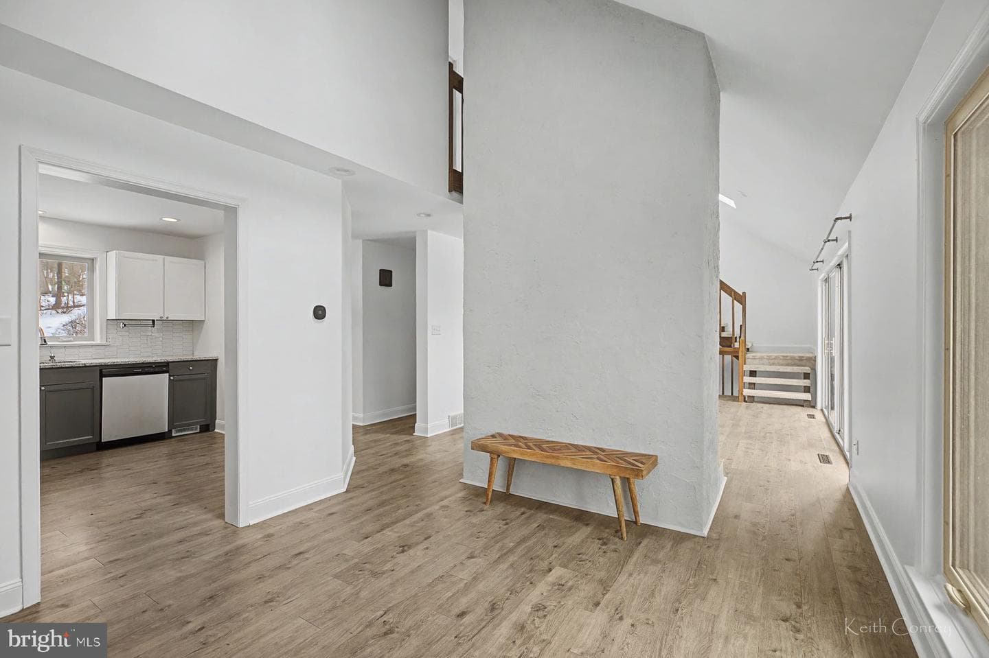8 Laurel Dr photo 12