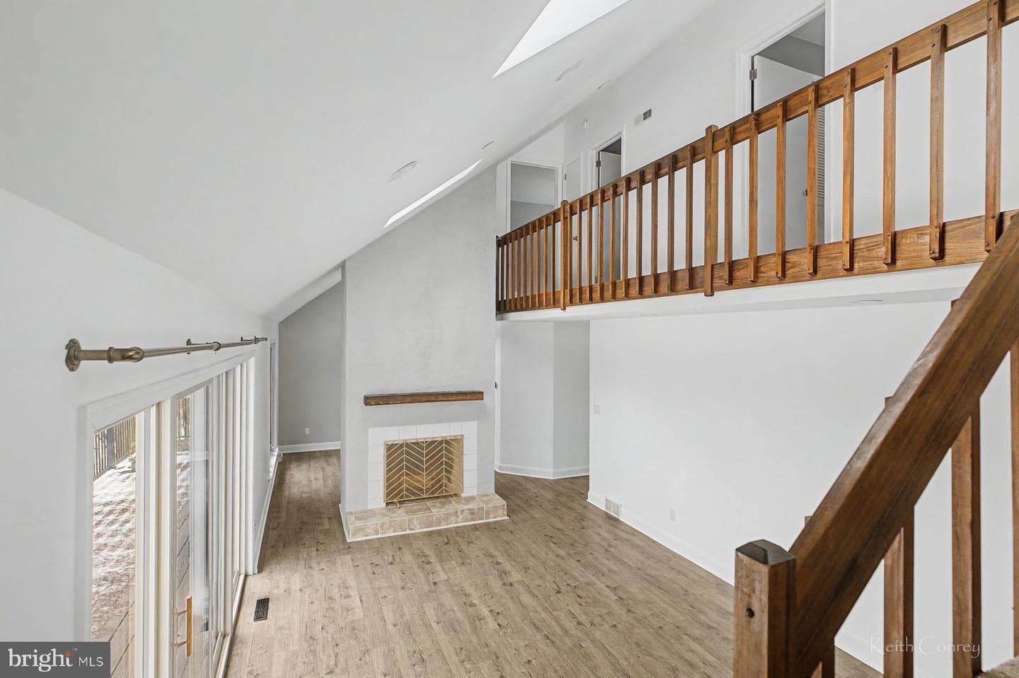 8 Laurel Dr photo 27