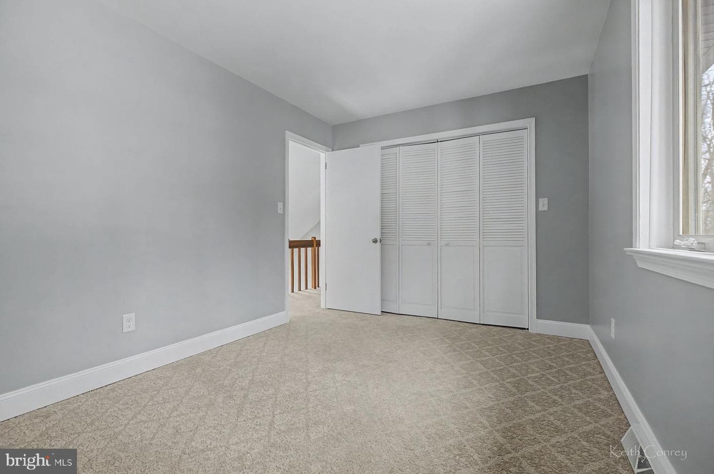 8 Laurel Dr photo 30